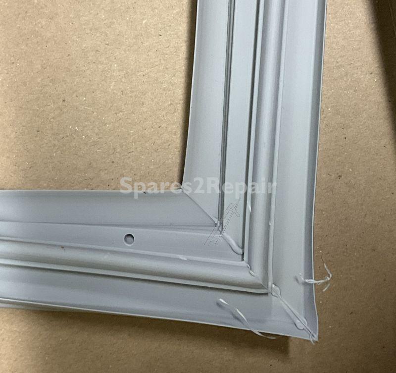 Refrigerator Door Seal - C00304267 482000089630 Seal Fridge Door 4d Left Grey 25 [Whirlpool Indesit]